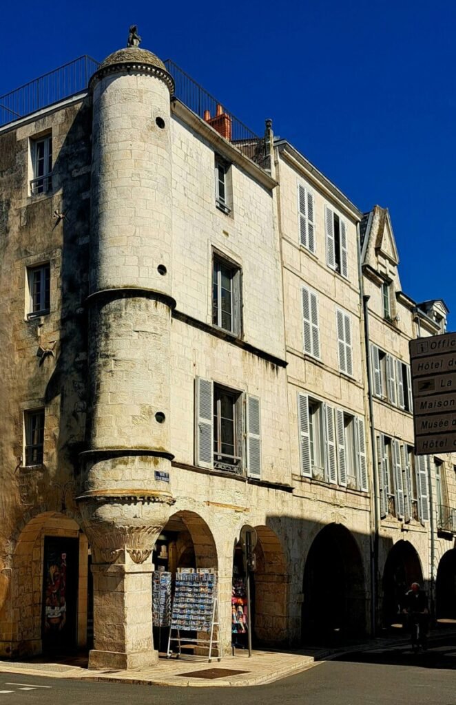 société de sécurité privée Niort - agents de sécurité certifiés CNAPS